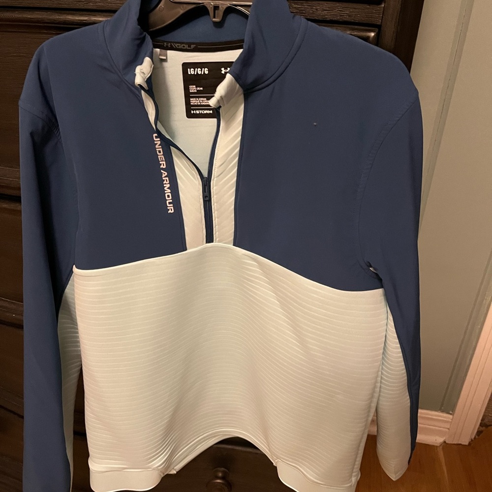 Men’s golf pullover. Size large
